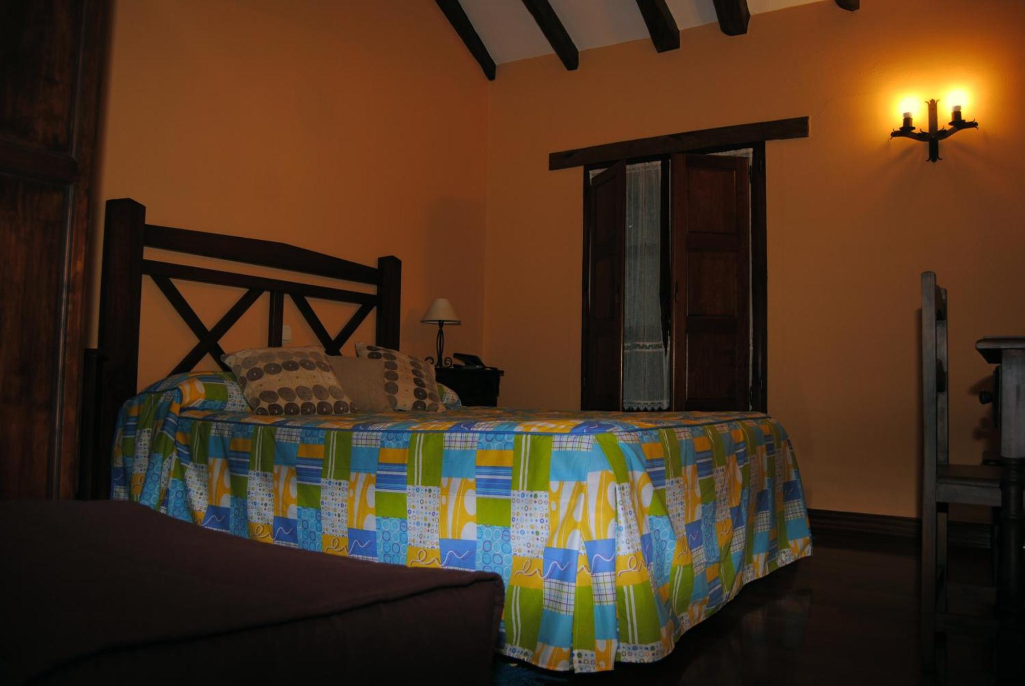 Posada El Pescador Оренья Экстерьер фото